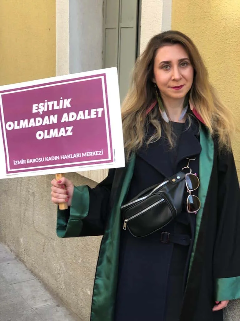 Av. Ece Uncu Sosyal Sorumluluk Resimler 10