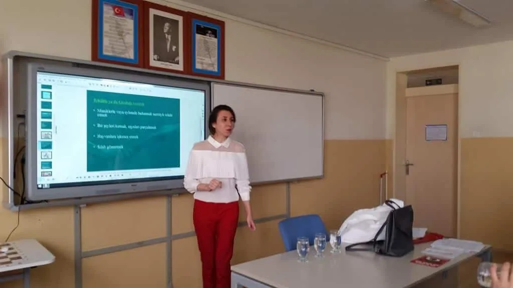 Av. Ece Uncu Sosyal Sorumluluk Resimler 15