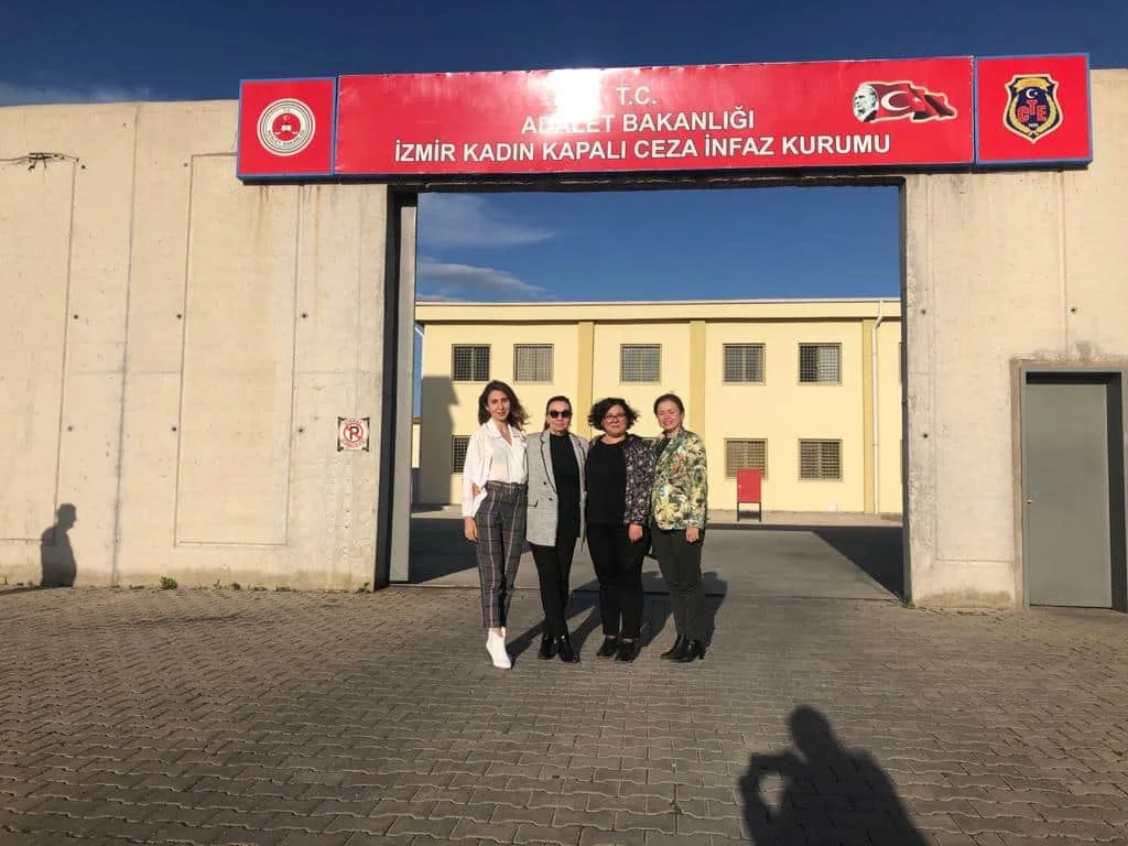 Av. Ece Uncu Sosyal Sorumluluk Resimler 4